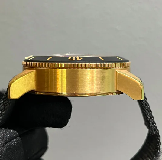 Jaeger-LeCoultre MASTER COMPRESSOR EXTREME DIVING CHRONOGRAPH GMT NAVY SEALS